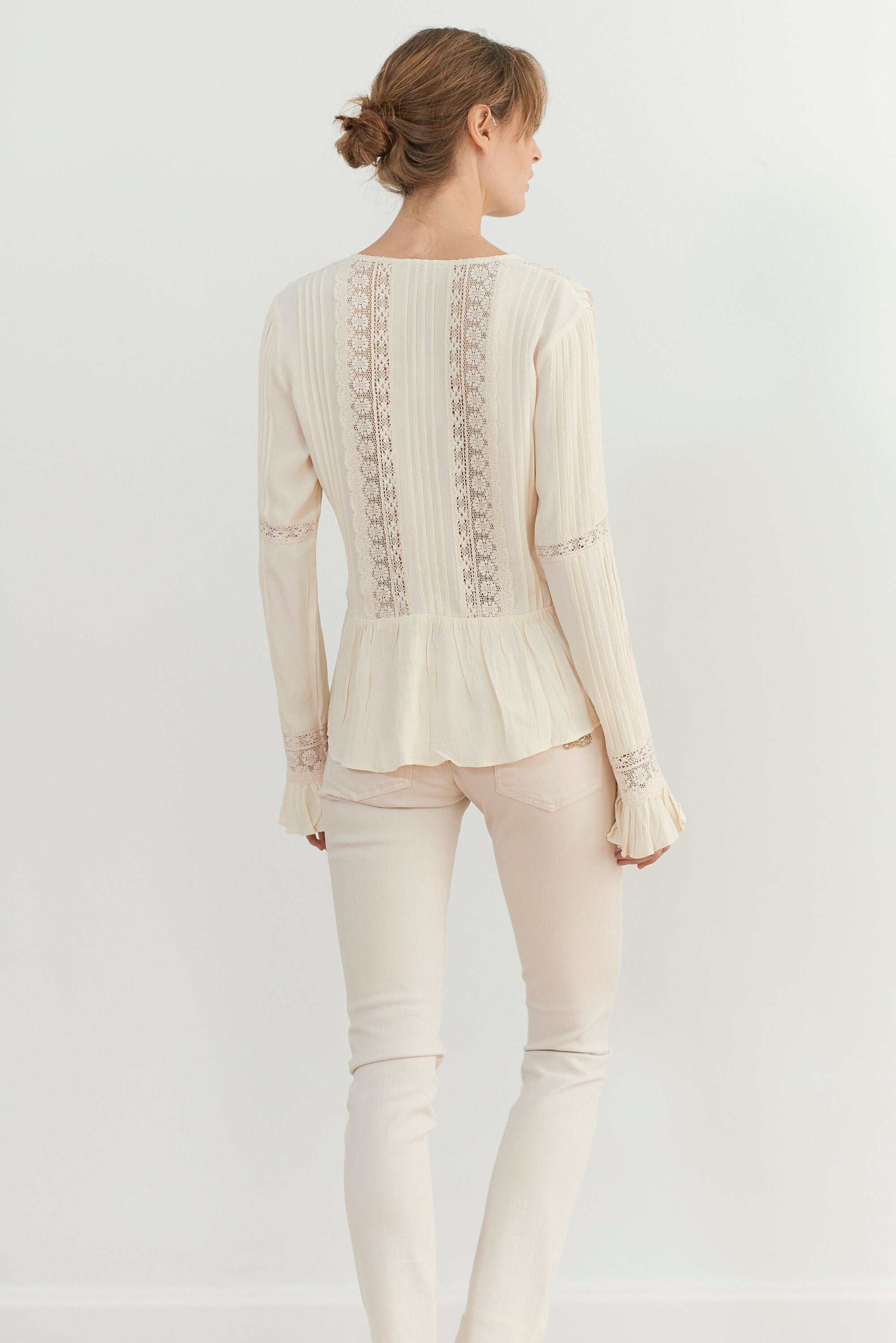 Lizzie Blouse - Natural