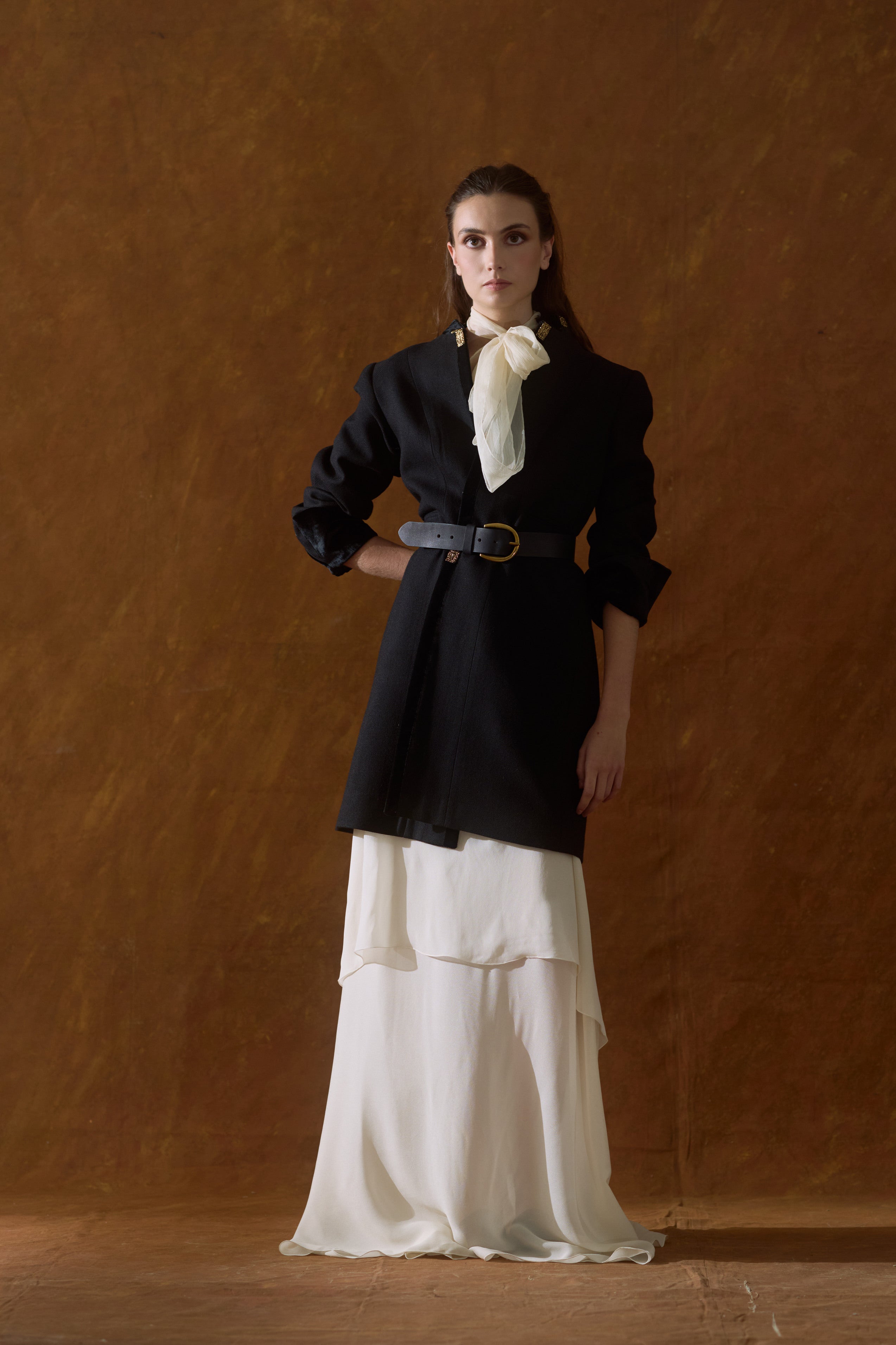 Medallion Short Coat in "Jerez" Wool - Black