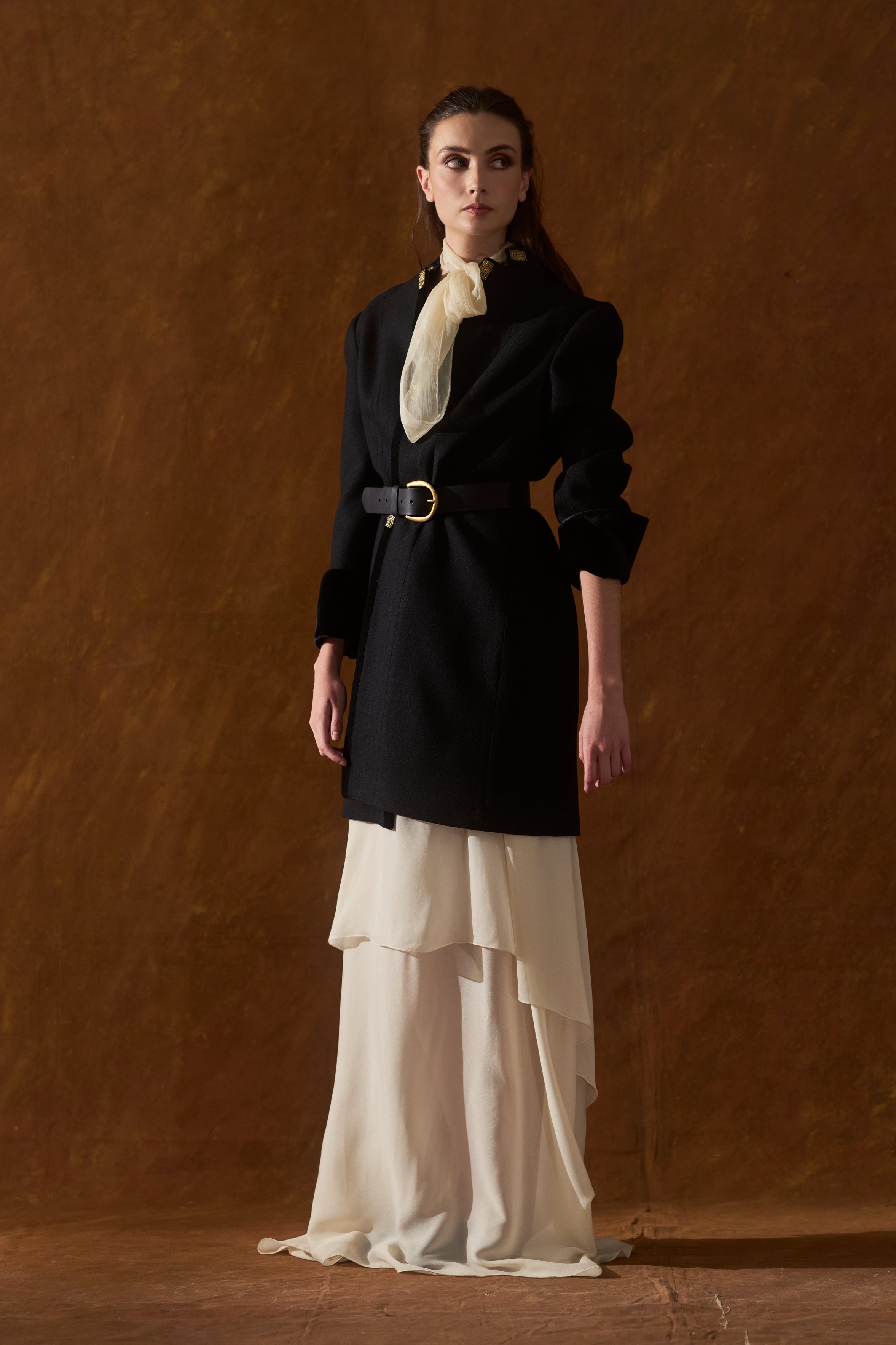 Medallion Short Coat in "Jerez" Wool - Black