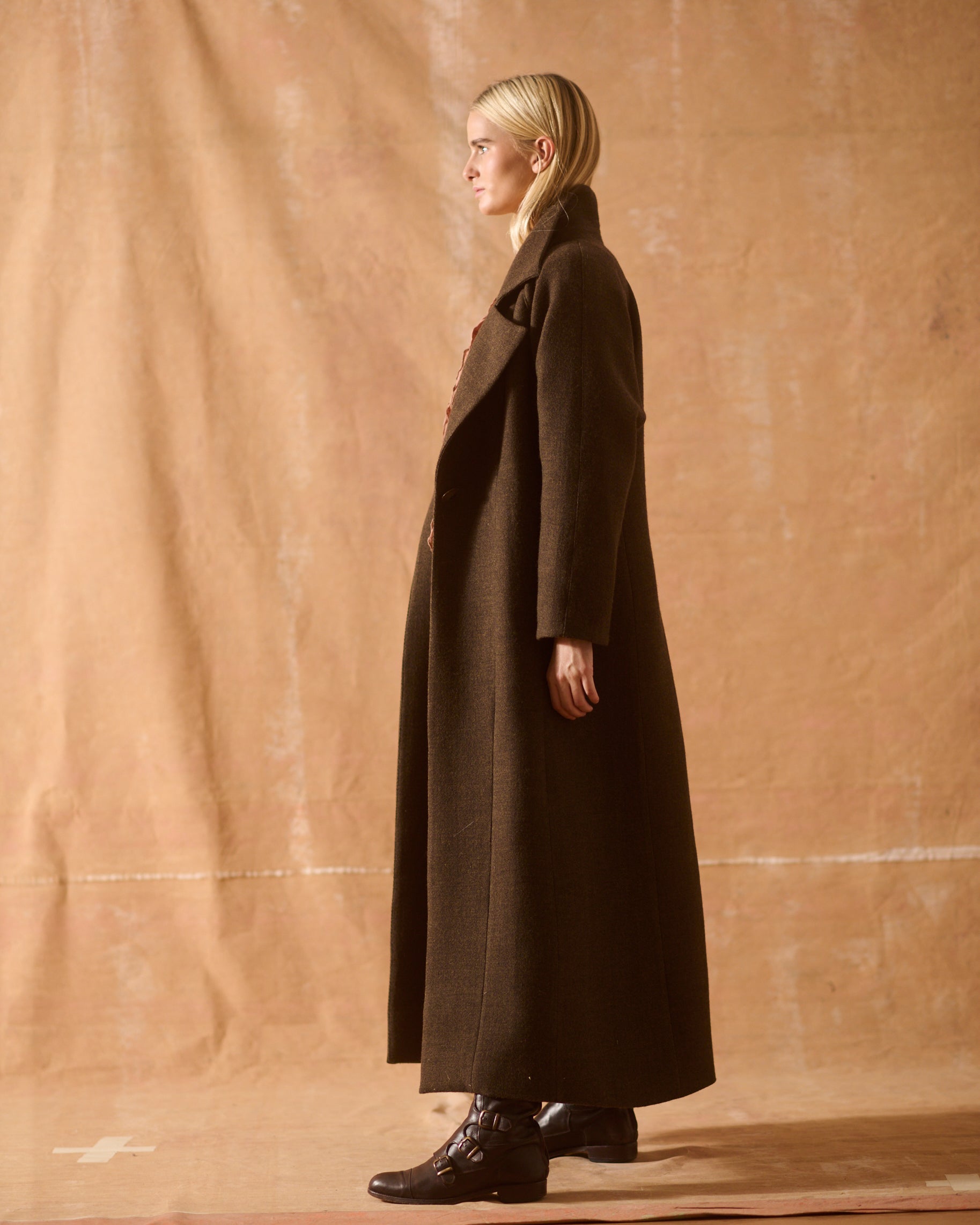 Biella Coat in "Jerez Knit" Wool - Truffle