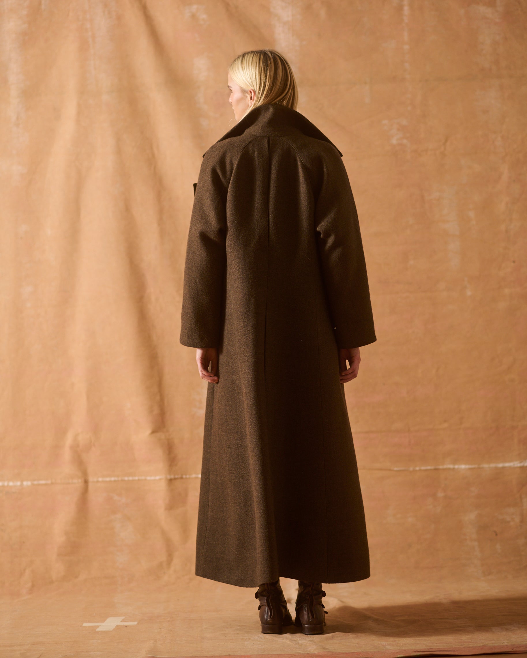 Biella Coat in "Jerez Knit" Wool - Truffle