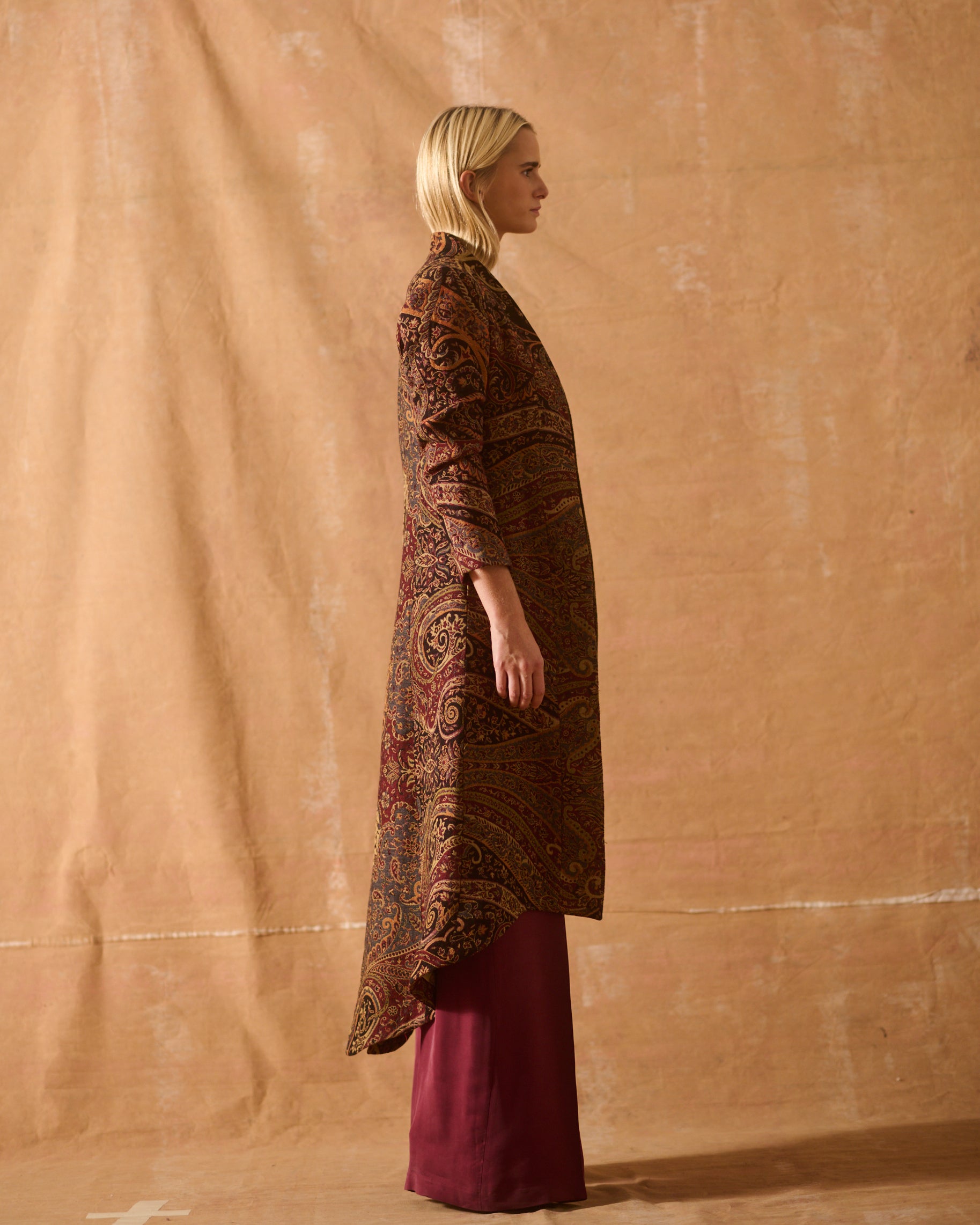 Jacquard Ginebra Coat - Red