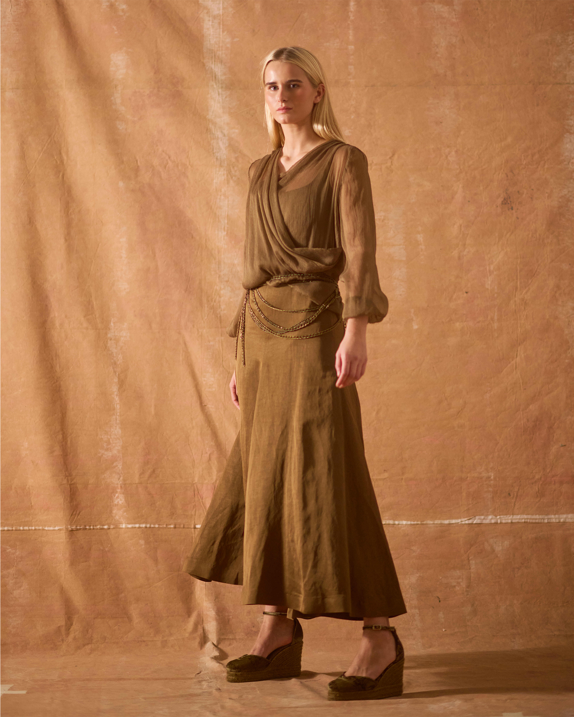 Chiara Espardilles in Silk Velvet - Print Mocca