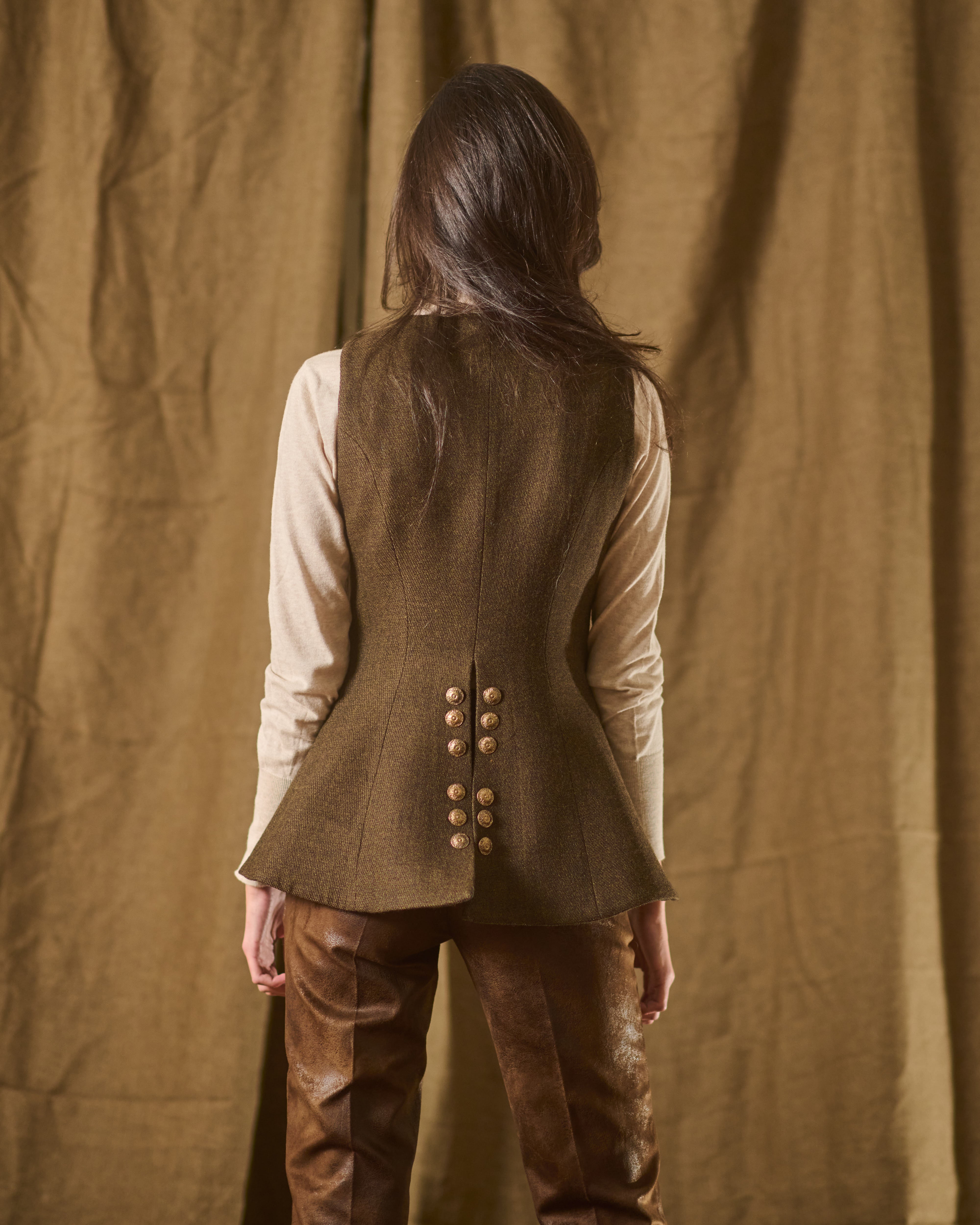 Baltea Vest in "Jerez" Wool - Truffle
