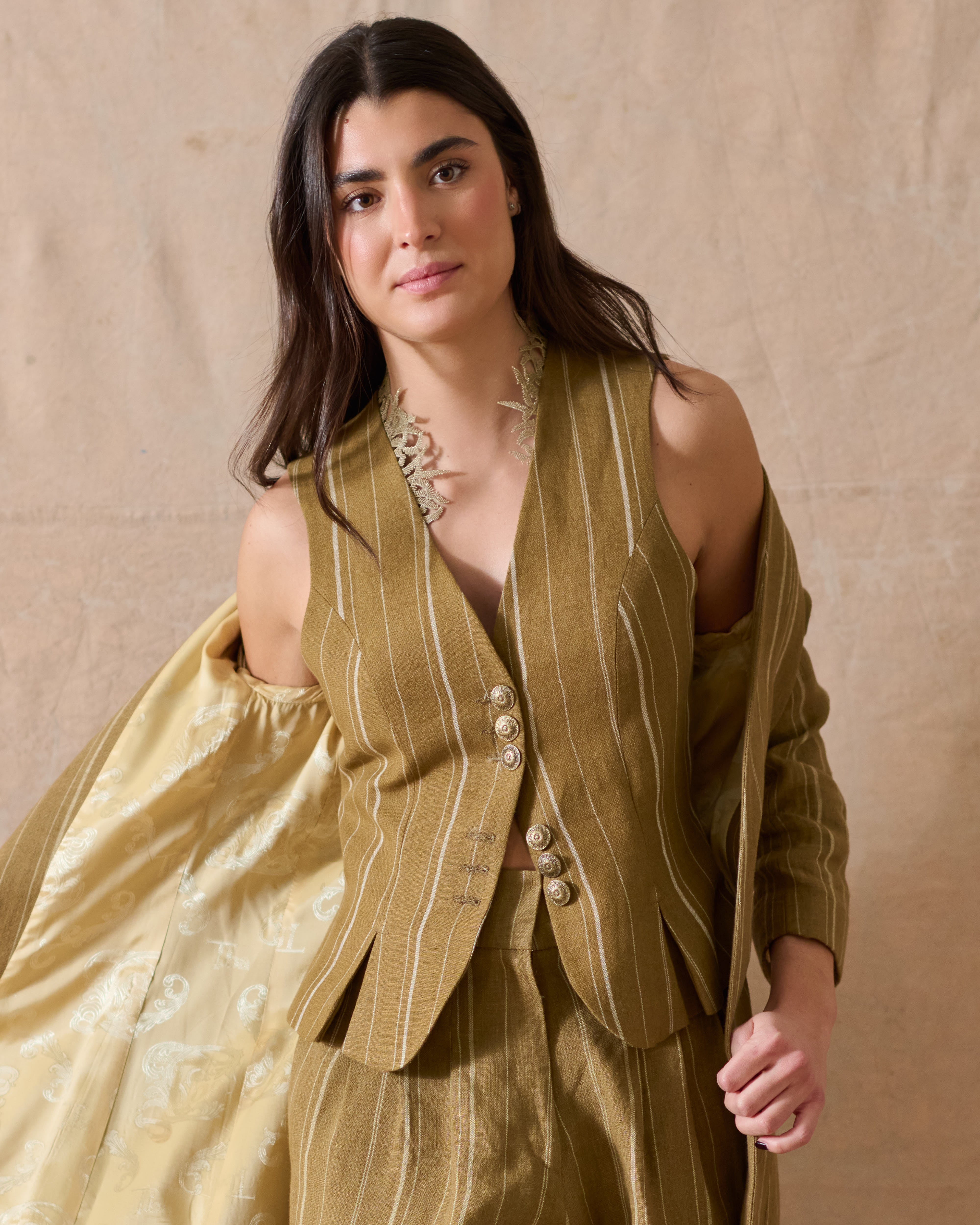 Linen Noor Pleats Vest - Stripes Toffee