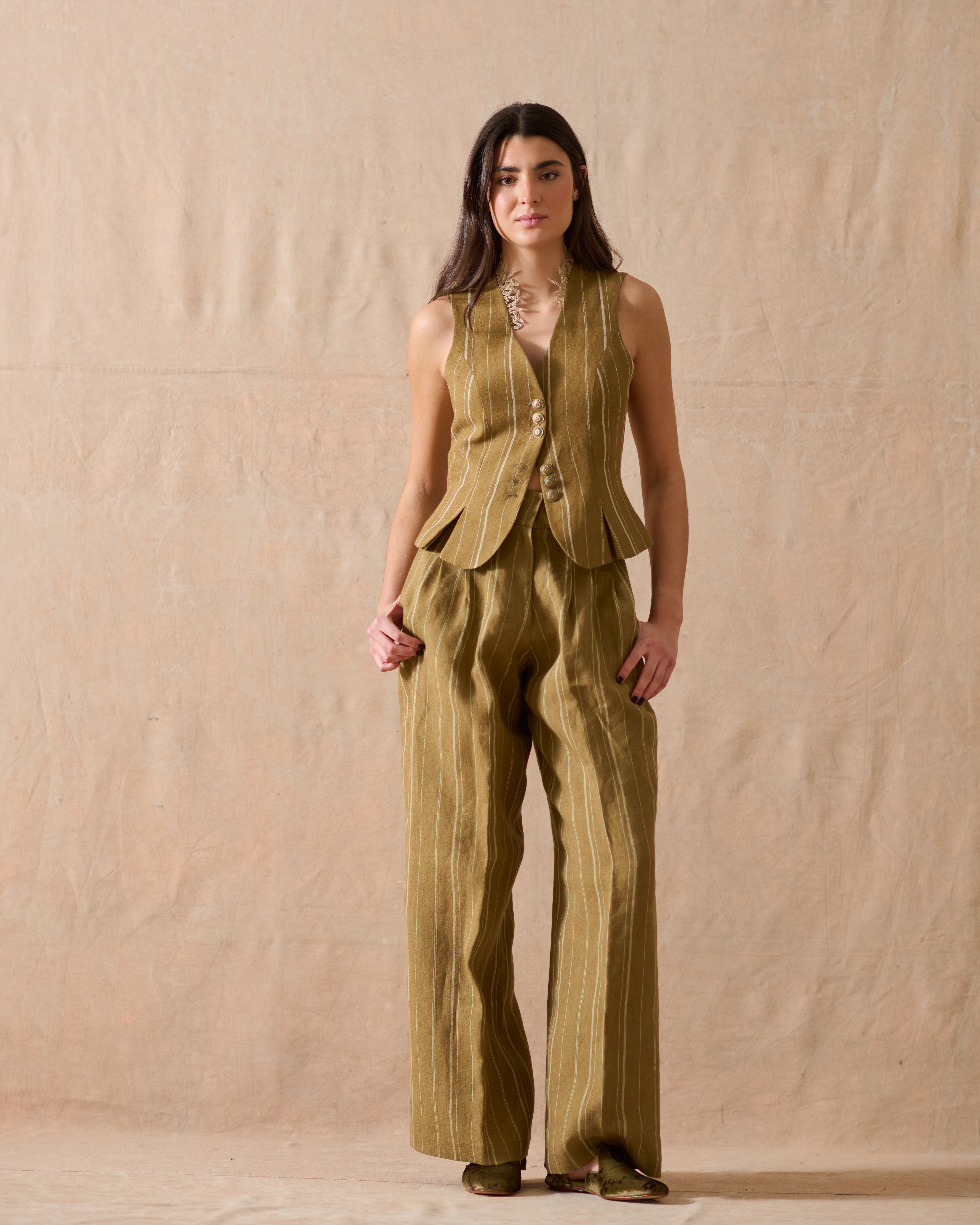 Linen Noor Pleats Vest - Stripes Toffee