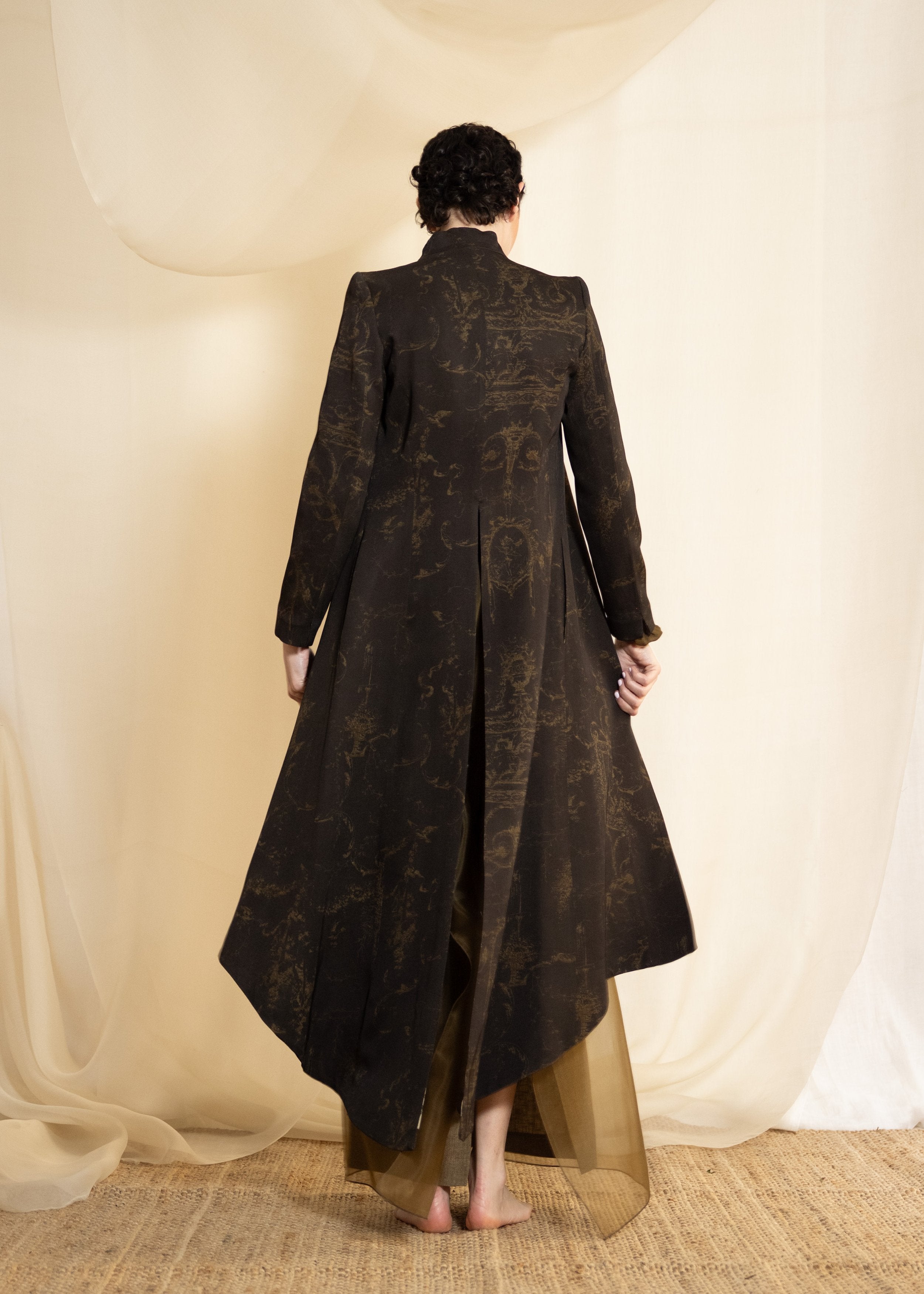 Sharkskin Ginebra Coat