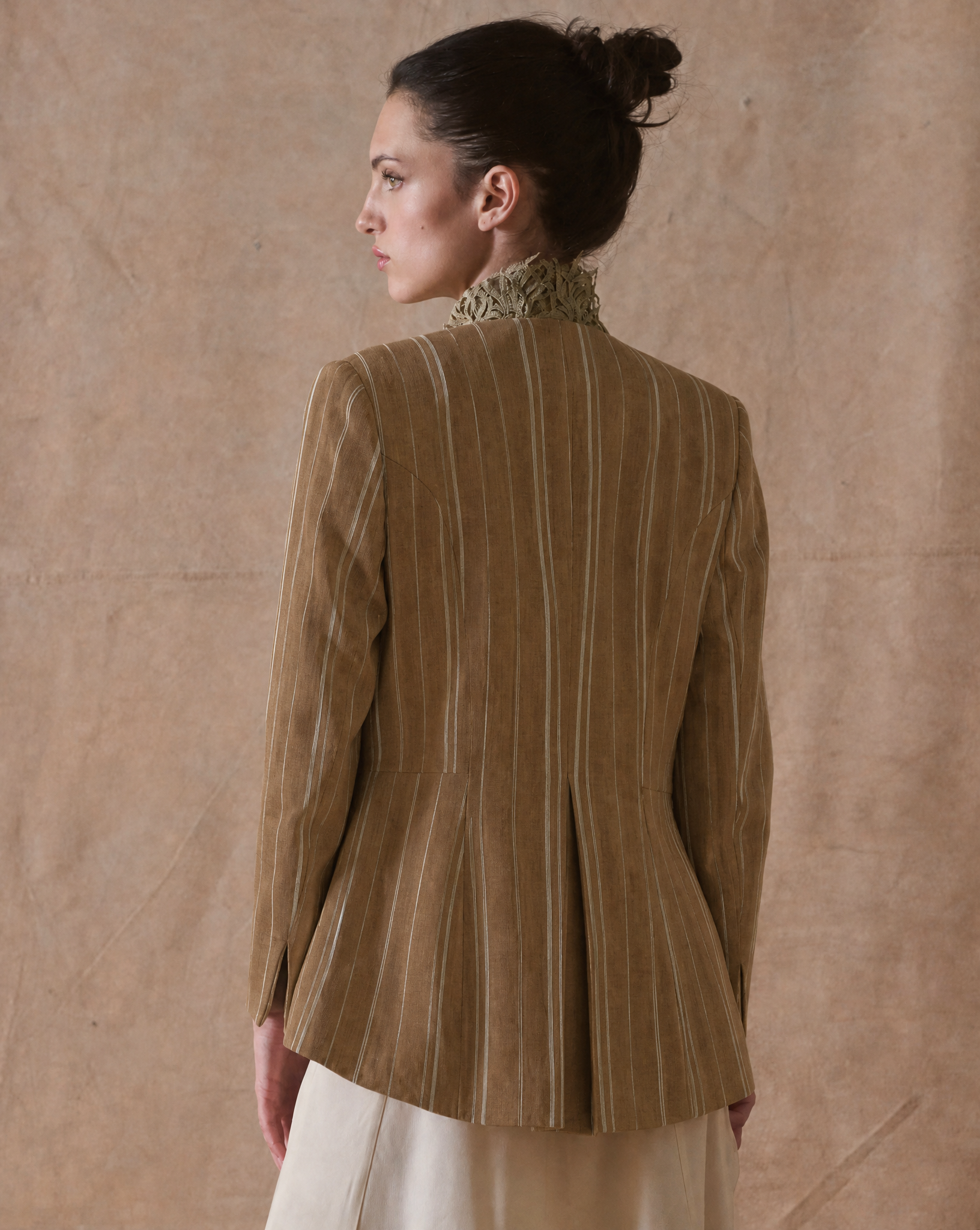 Chaqueta Noor Lino - Rayas Toffee