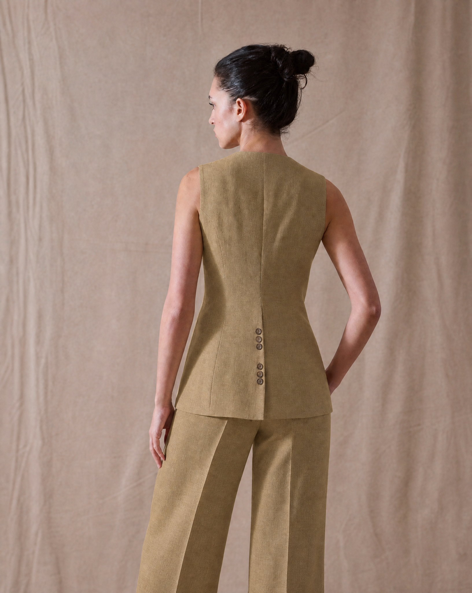 Linen Baltea Vest - Sand