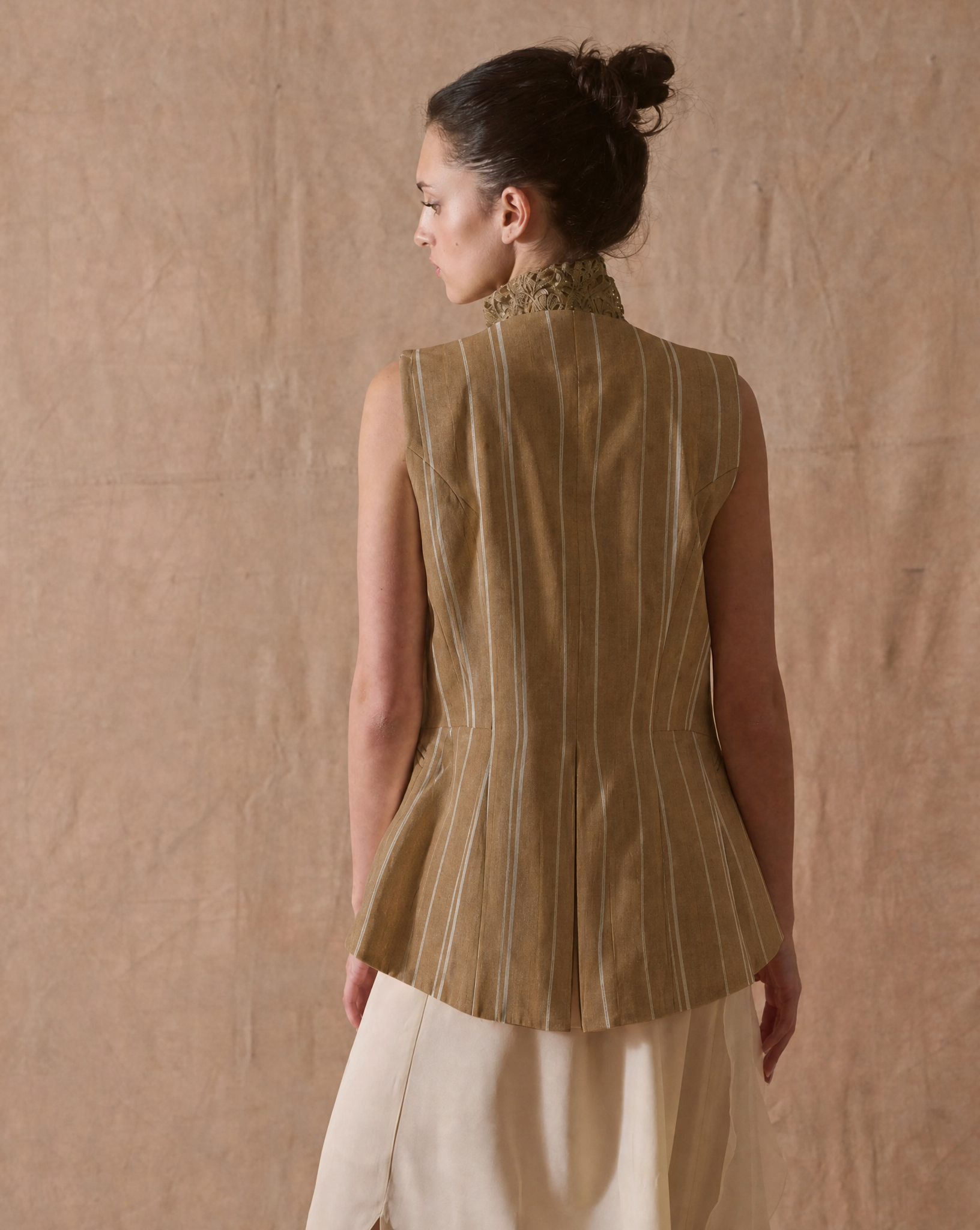 Linen Noor Vest - Stripes Toffee